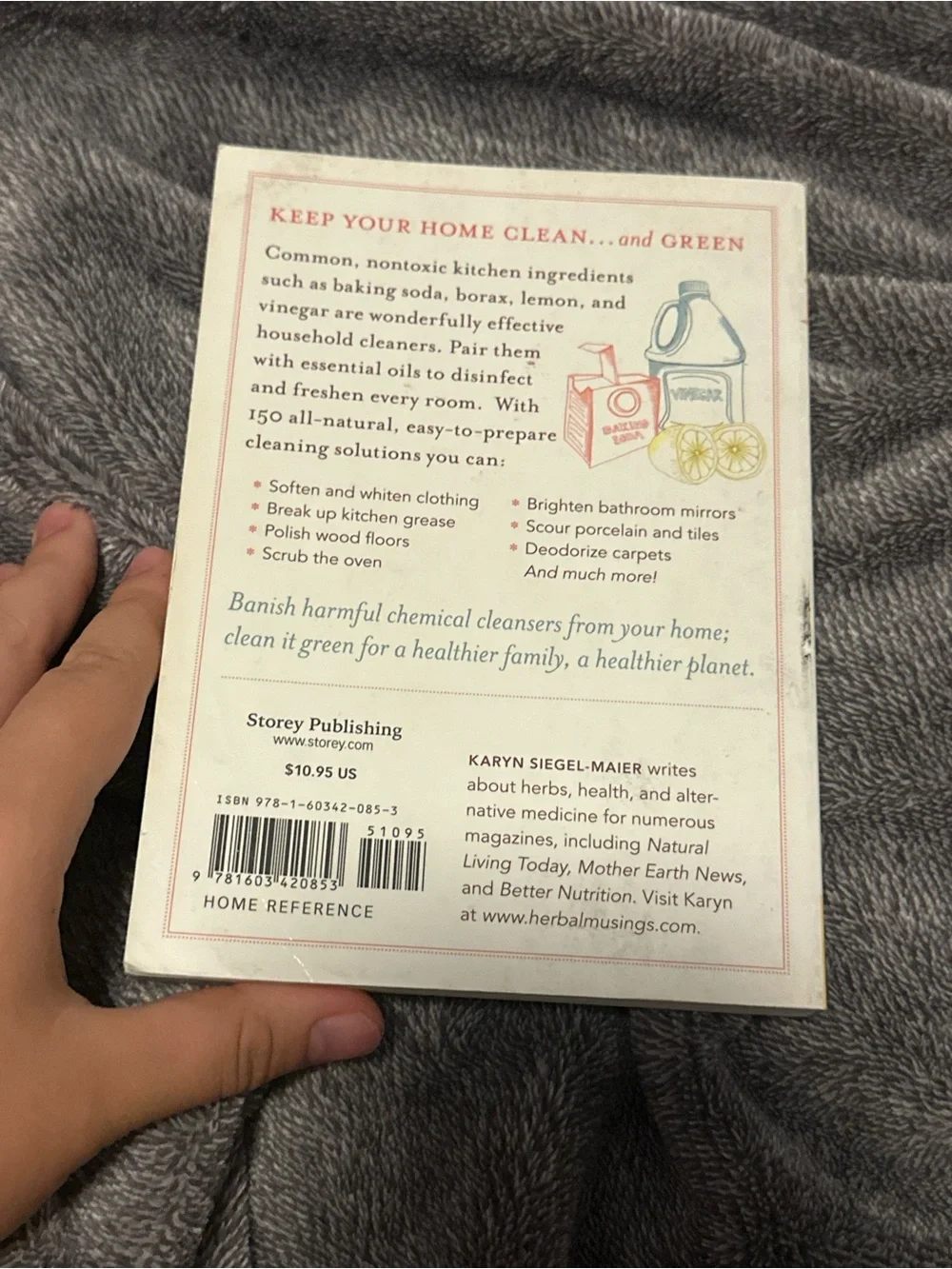 The Naturally Clean Home - Green Cleaning Recipes (Yellow)
